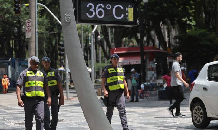 Com calor, governo de São Paulo emite alerta para economia de água