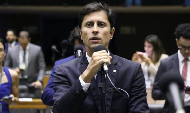 Comissão debate direitos e desafios enfrentados pelas pessoas ostomizadas