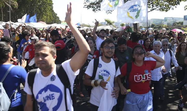 Número de sindicalizados no Brasil para de cair e chega a 9,1 milhões