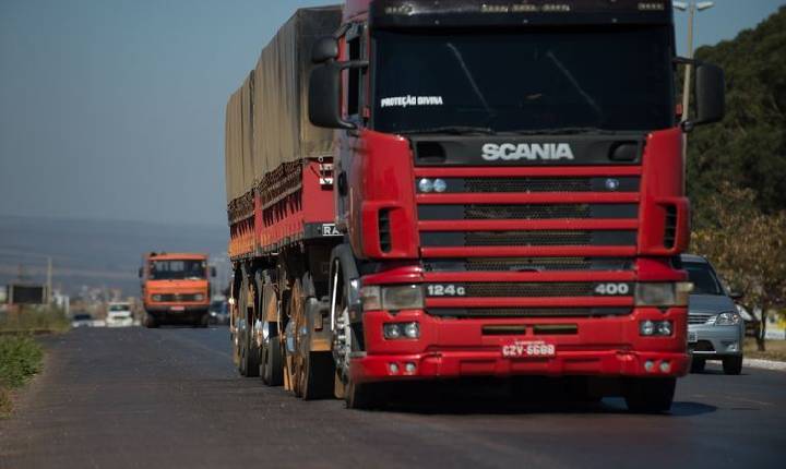 PRF reforça fiscalização em rodovias federais na Operação Natal