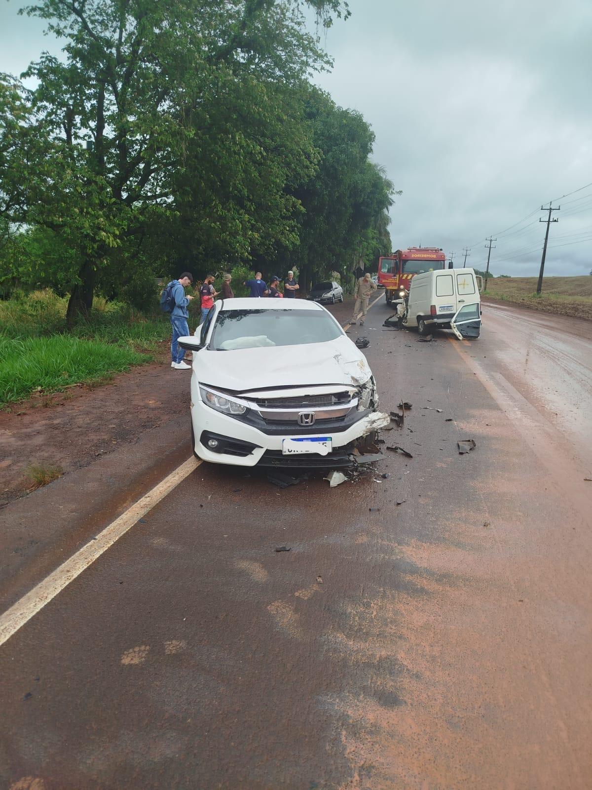 Giro de Notícias: Acidentes marcados por chuva nas rodovias do Oeste do PR