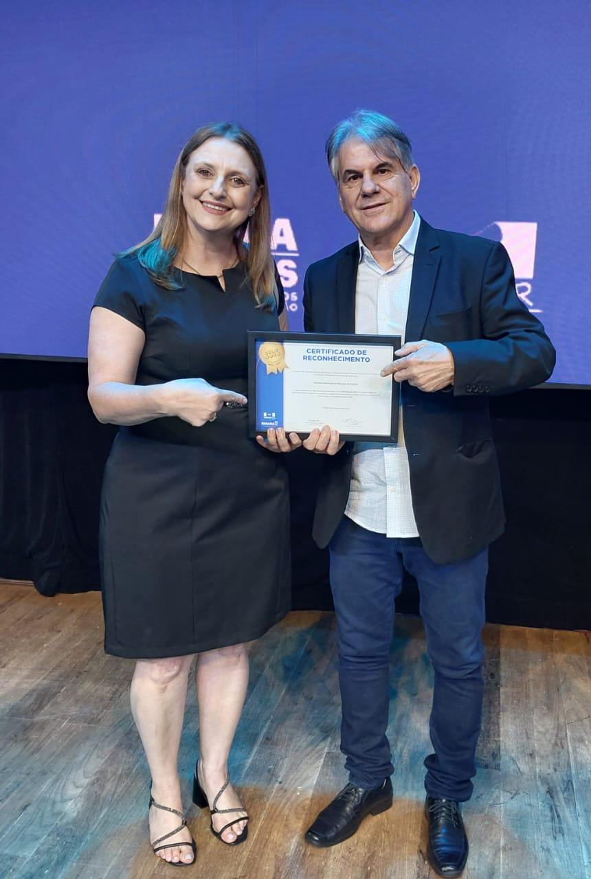 Palotina recebe Selo Ouro de Alfabetização em evento na FIEP