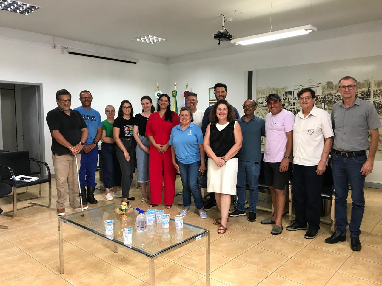 Deputado Zeca Dirceu destina R$ 150 mil para a Adefipal e o bairro União