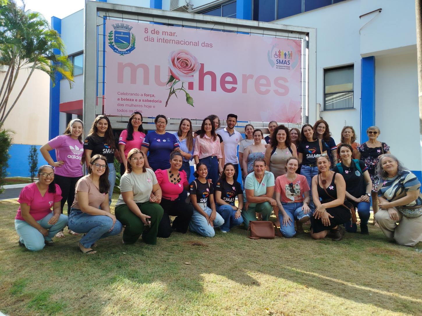 Palotina Celebra o Dia Internacional da Mulher com ato emocionante