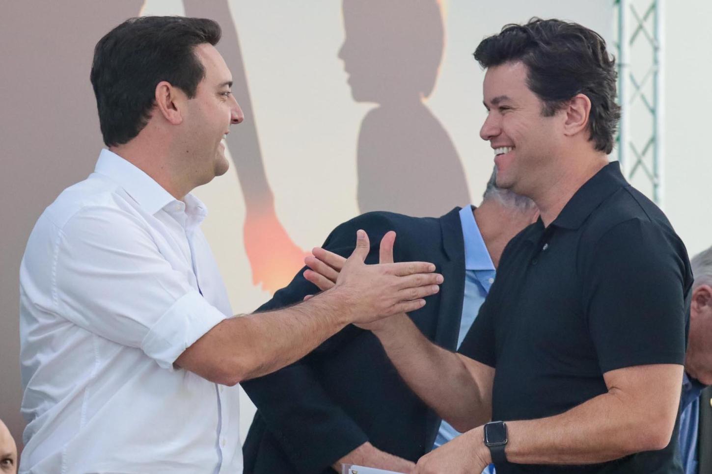 Ratinho Jr anuncia novo secretário das Cidades