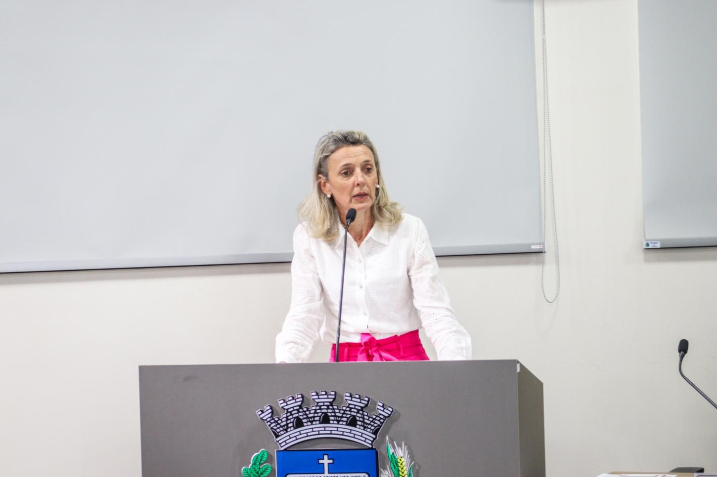 Nissandra Karsten destaca desafios e propostas para saúde em Palotina