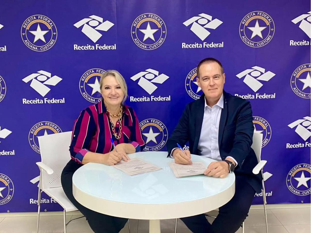 Receita Federal doa mais de R$ 487 mil em veículos à Santa Terezinha do Itaipu