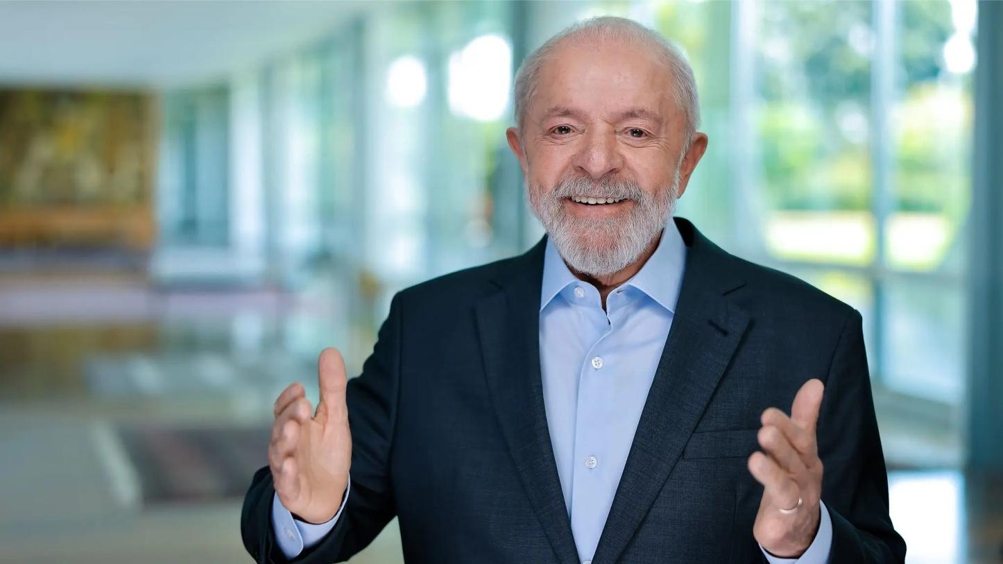 Governo Lula congela R$ 31,3 bi e aumenta IOF