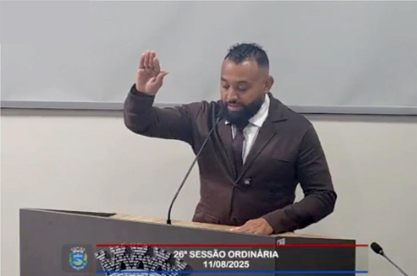 Laudeli da Bom Jesus assume cadeira na Câmara de Vereadores de Palotina