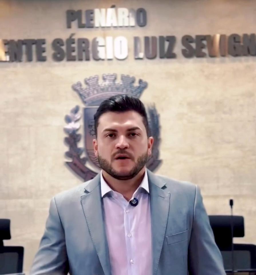 Mostachio rebate vídeo do prefeito e defende autonomia do Legislativo