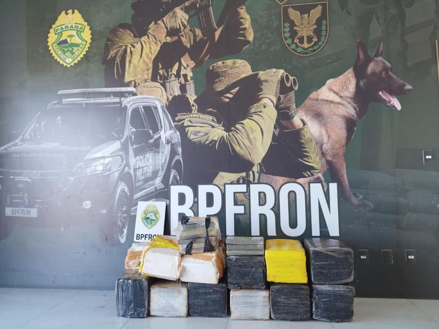 PM cumpre mandados e apreende 294 kg de drogas no oeste do Paraná