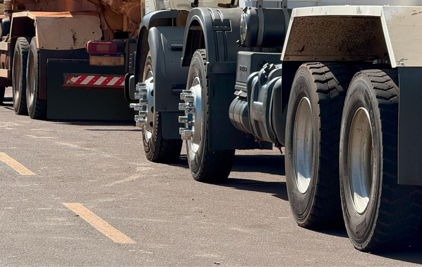 Prefeito veta projeto de Giacomini que proibia estacionamento de caminhões em ruas locais