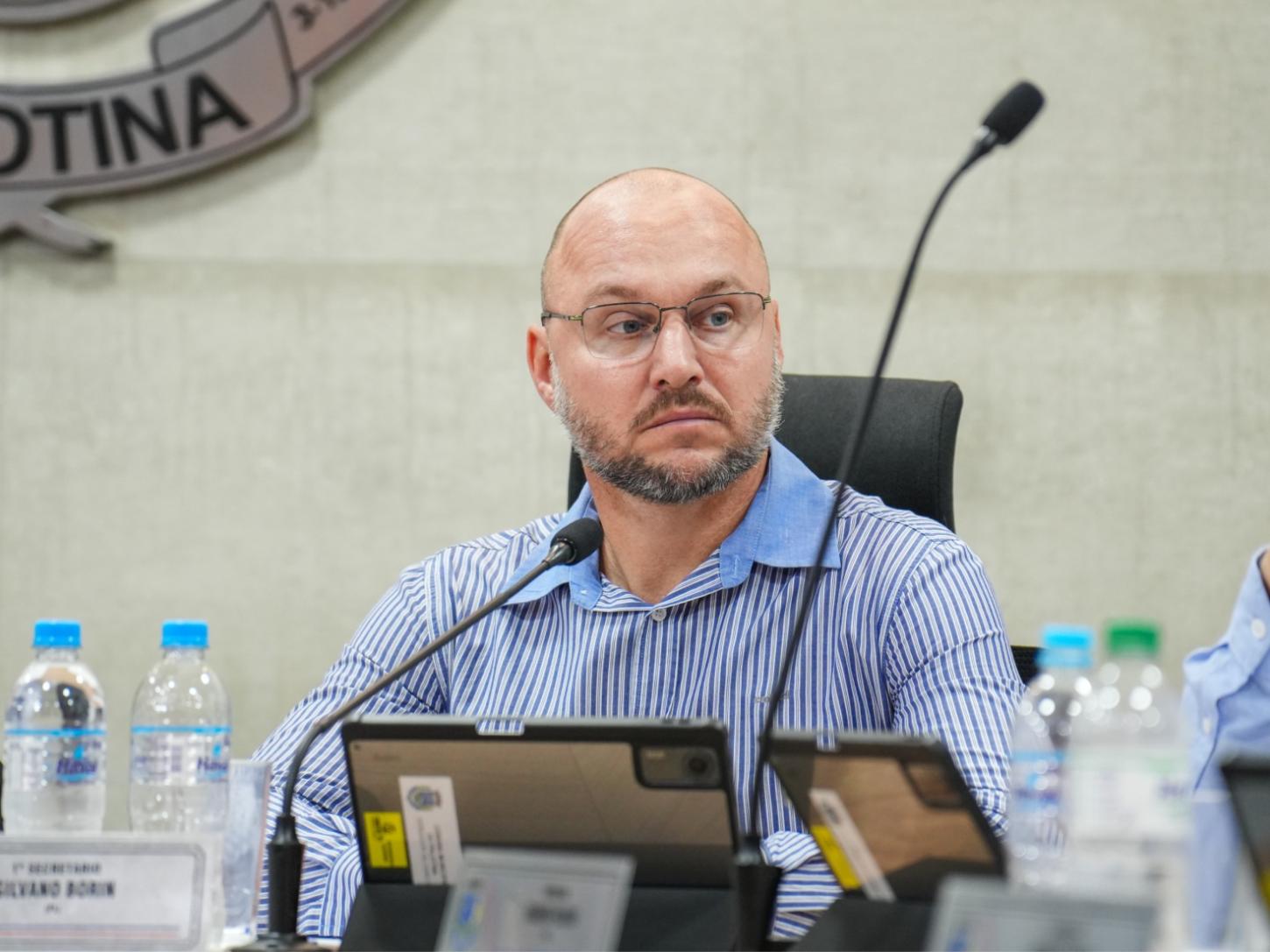 Projeto de lei propõe novos incentivos para indústrias e comércios em Palotina