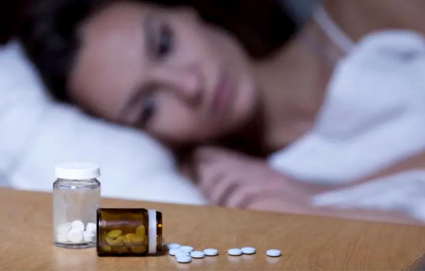 Vídeo: Remédios para dormir sem receita viram risco silencioso à saúde