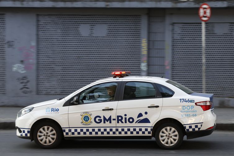 Elite da Guarda Municipal que atuará armada no Rio recebe treinamento