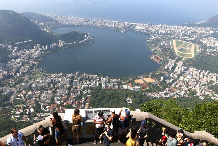 Estado do Rio estima receber 2 milhões de turistas estrangeiros