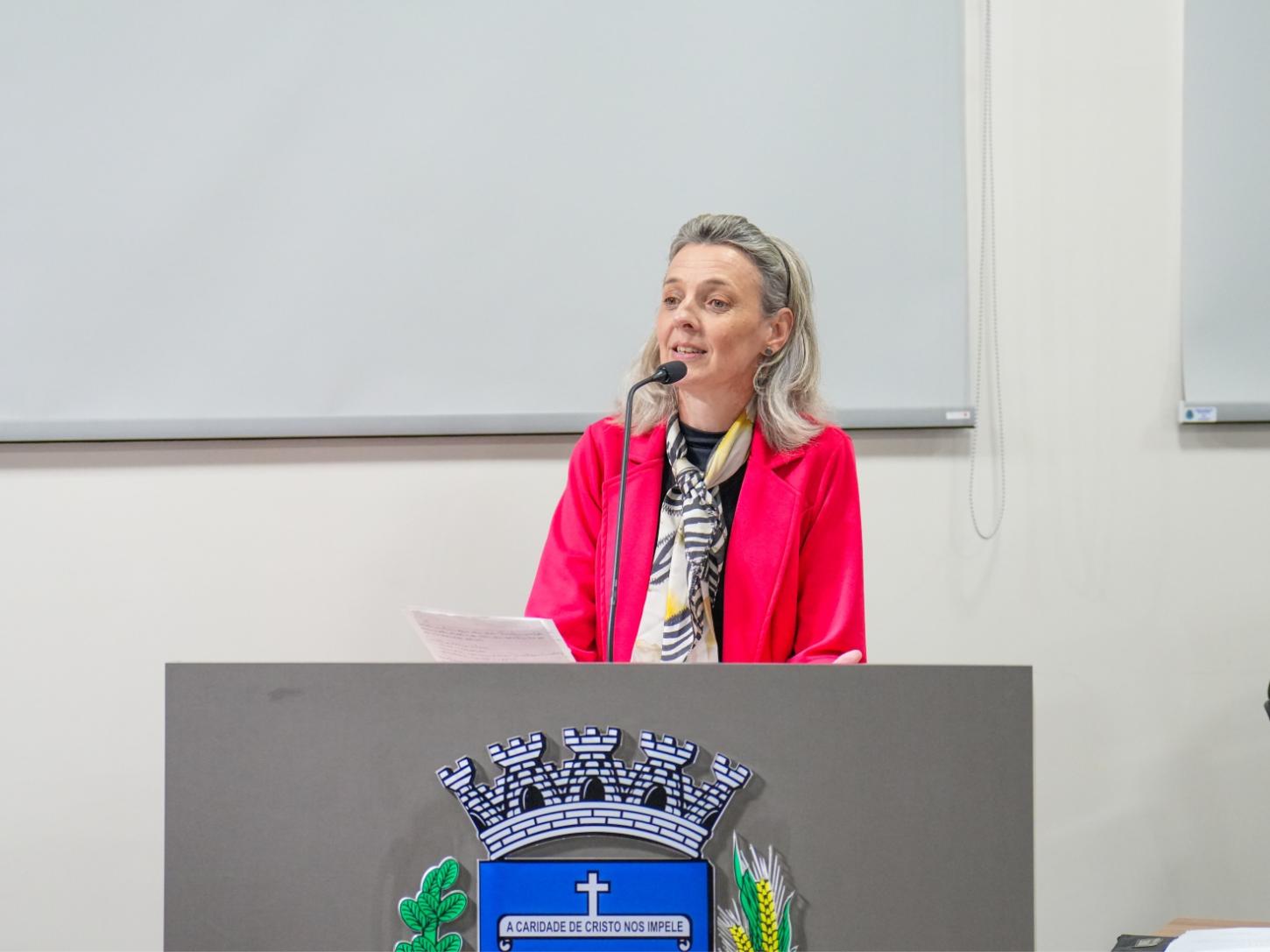 Vereadora Nissandra destaca urgência em investimentos no Hospital Municipal