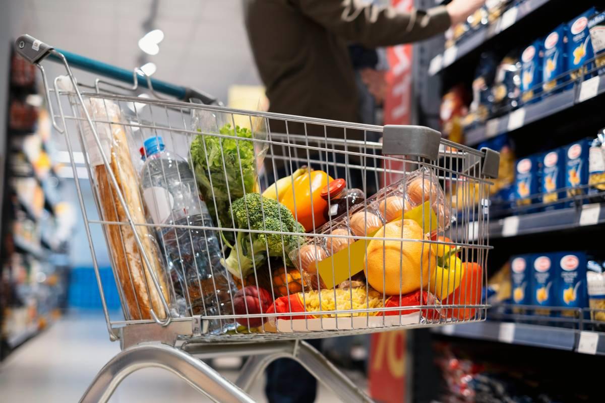 Estado brasileiro proíbe supermercados de abrirem aos domingos a partir de 2026