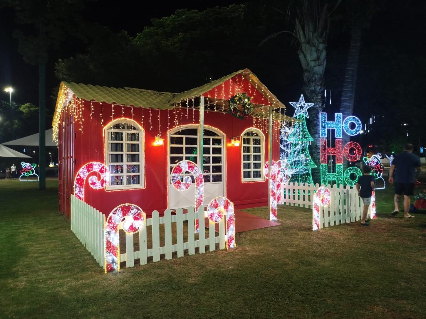 Iluminação natalina em Palotina encanta moradores e visitantes