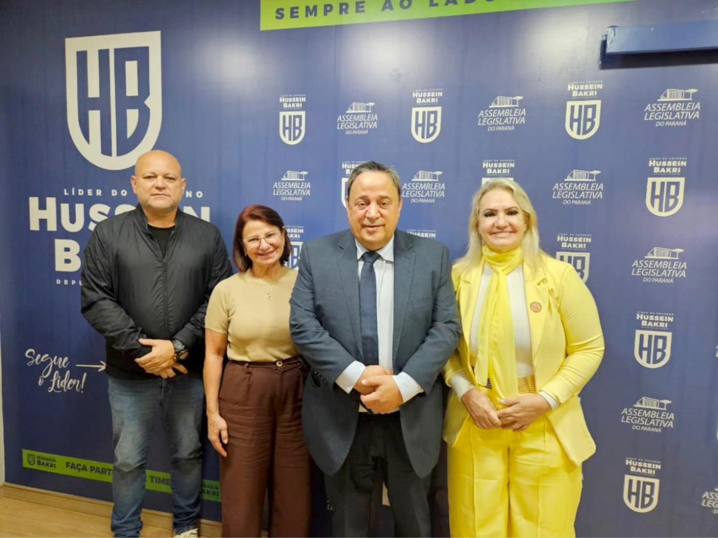 Representantes de Santa Terezinha de Itaipu buscam novos investimentos em Curitiba