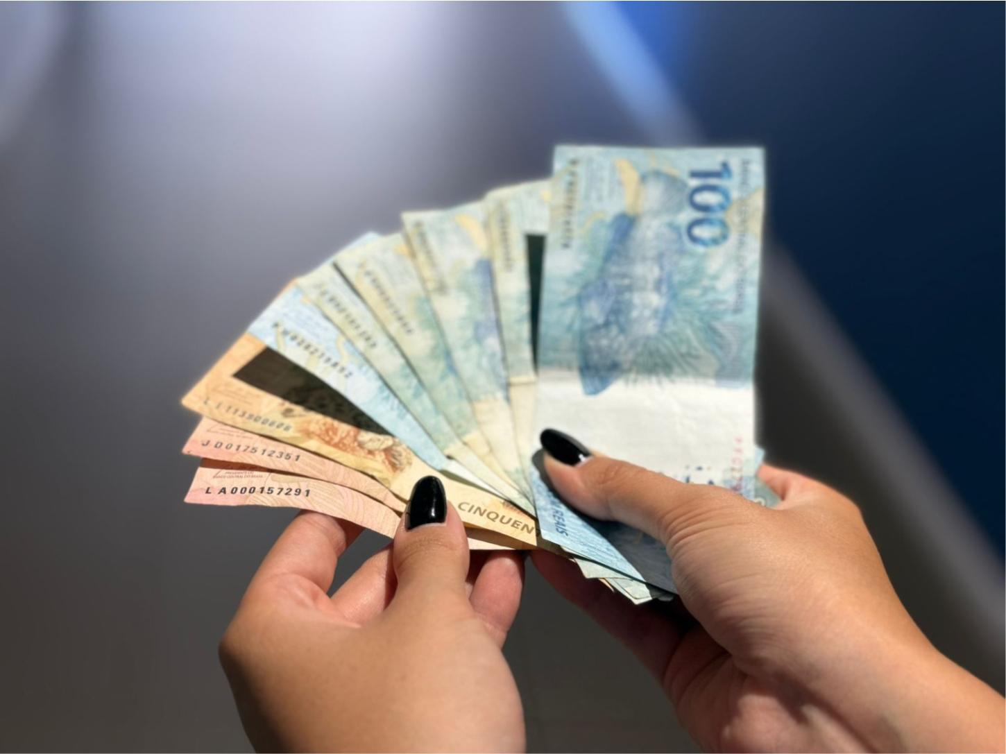 Câmara de Palotina aprova mudança na data de pagamento dos servidores municipais