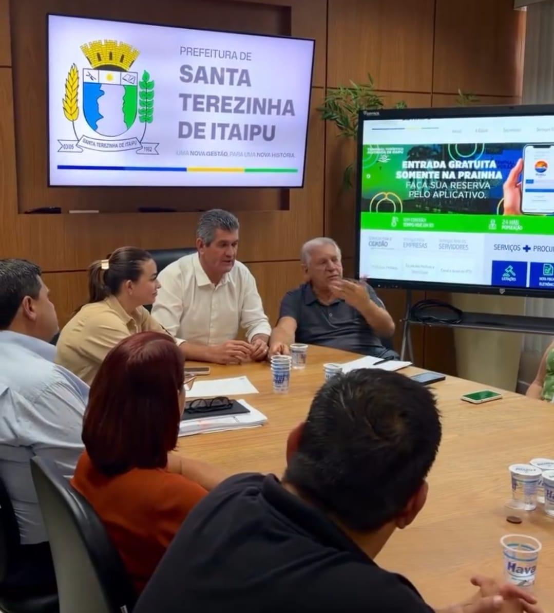 Sperafico esteve na prefeitura de Santa Terezinha do Itaipu