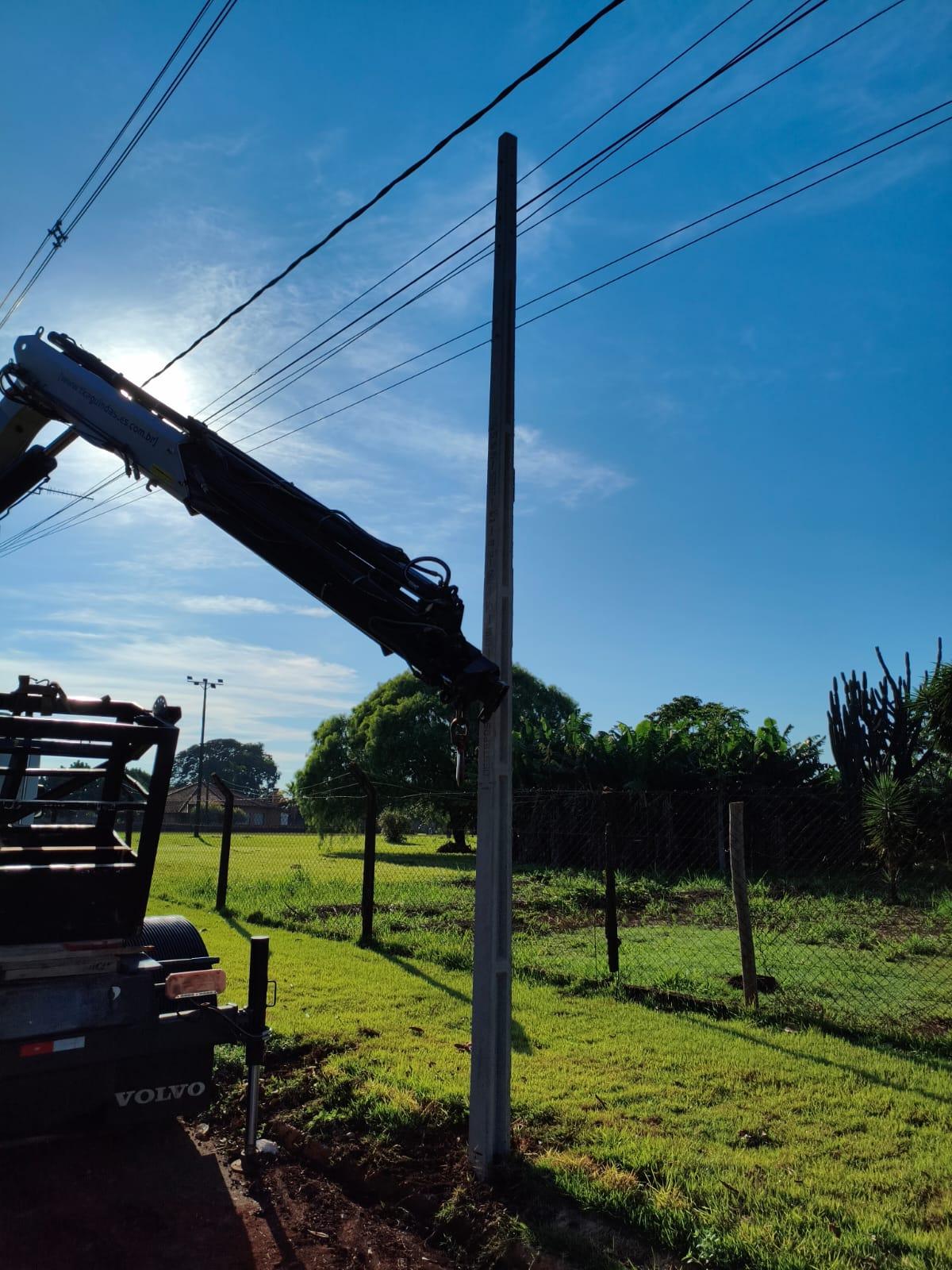 Postes foram substituídos na manhã deste sábado (21)