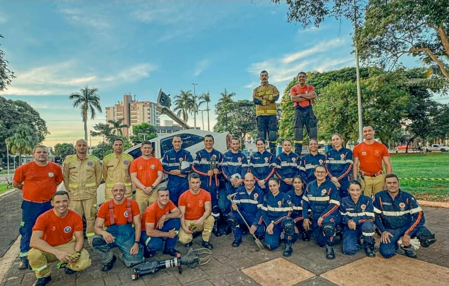 Treinamento foi realizado na praça Amadeo Piovesan em Palotina