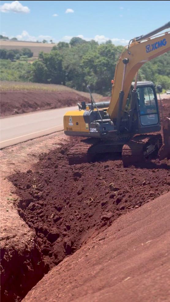Prefeitura de Terra Roxa realiza obras de readequação na PR-589