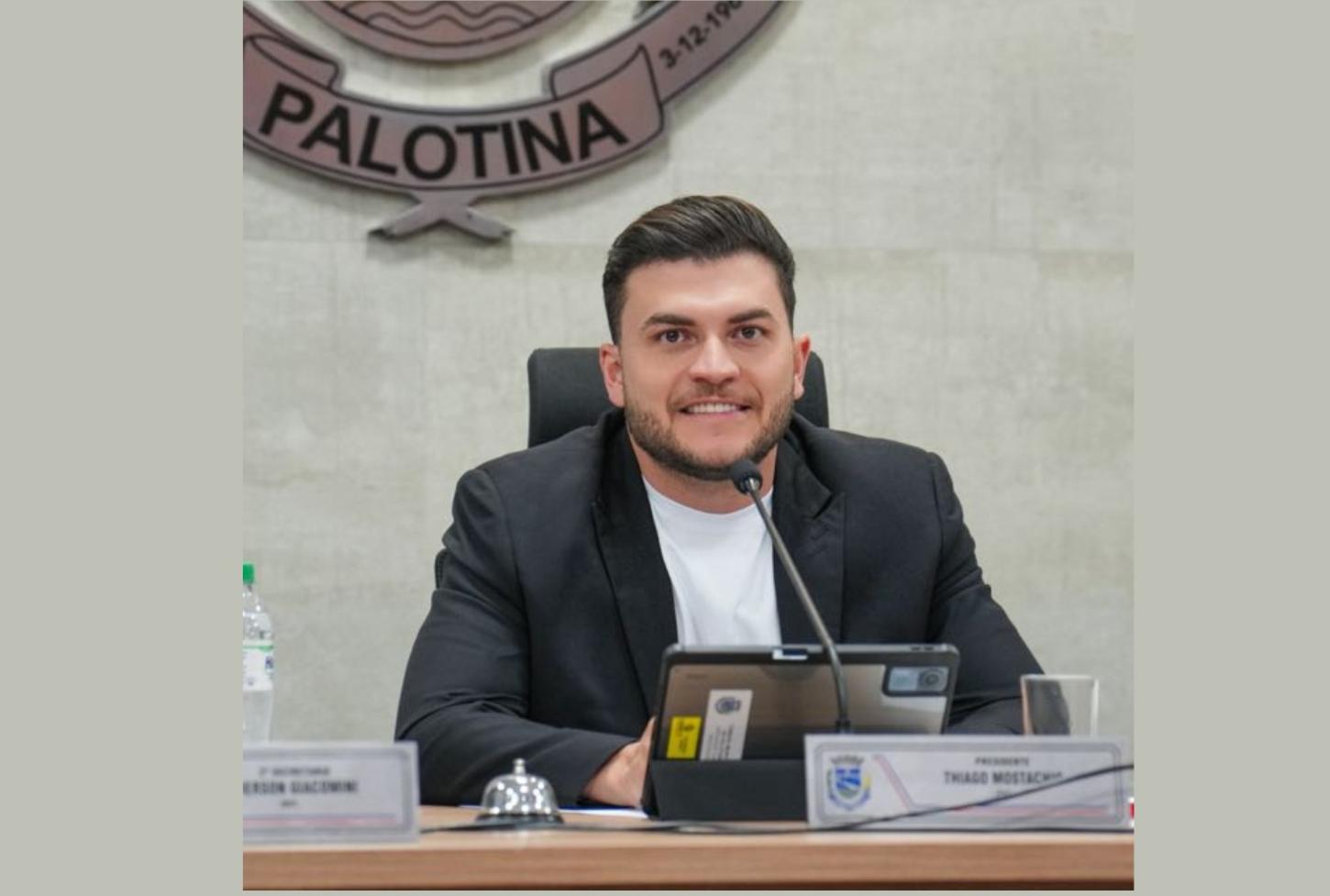 Presidente apresenta indicação e cinco requerimentos ao Executivo