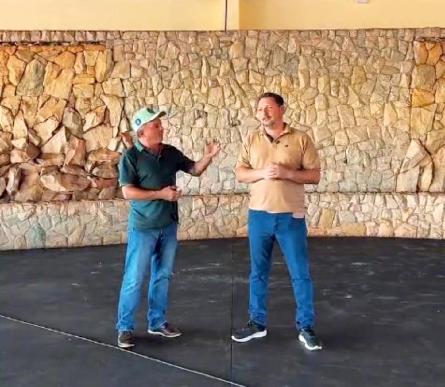 Vídeo: Prefeito destaca investimentos no Centro de Eventos Amarelão