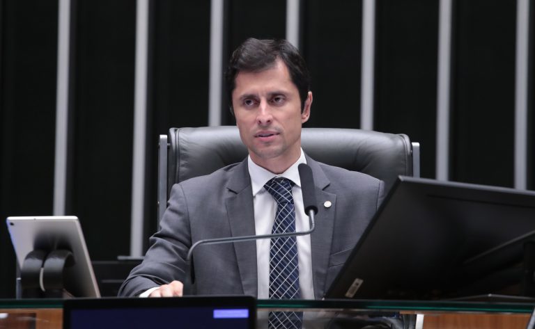 Comissão aprova proposta que exige acessibilidade digital em contratação pública