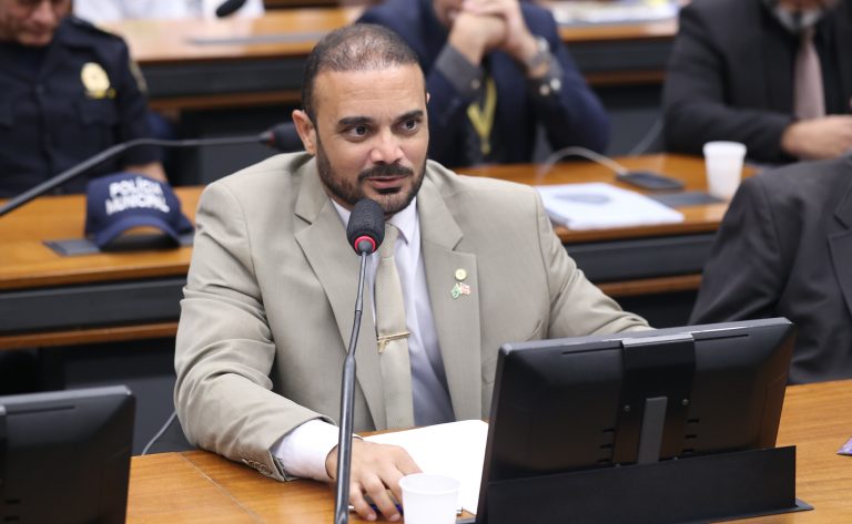 Comissão aprova regras para busca de pessoas com deficiência