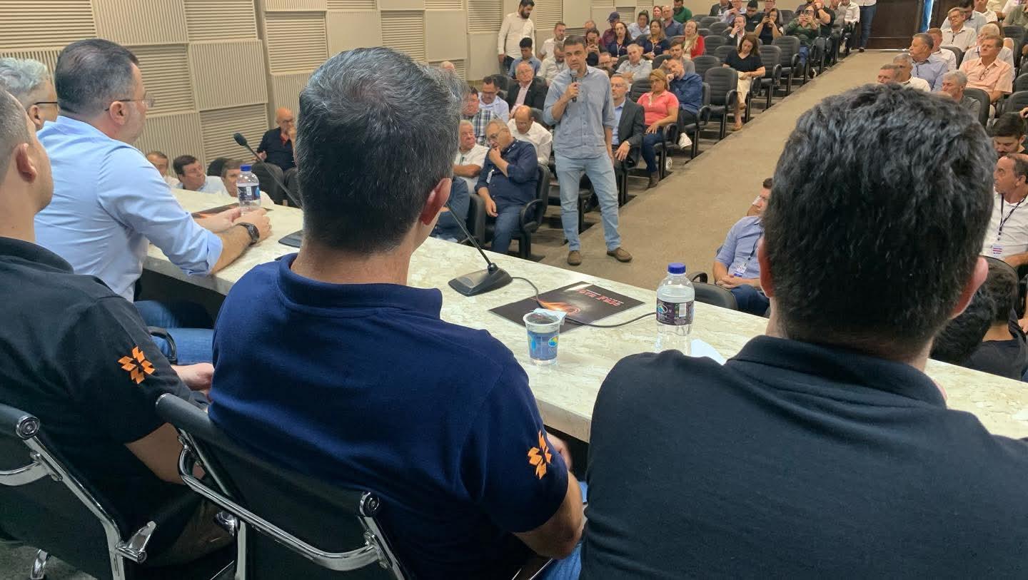 Reunião cobrou soluções para os problemas de energia da região Oeste