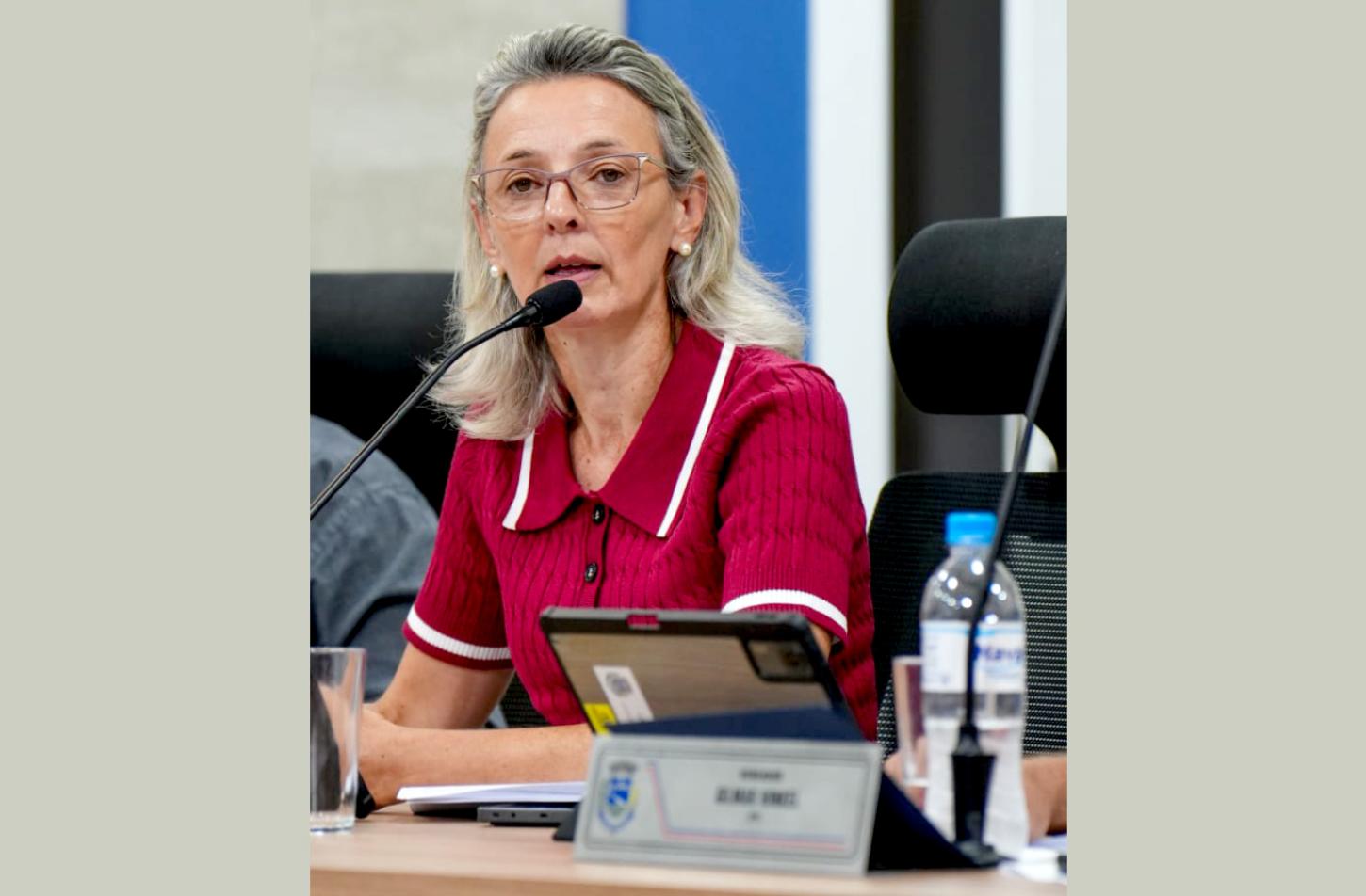 Vereadora Nissandra Karsten publica vídeo e destaca importância de indicações na saúde