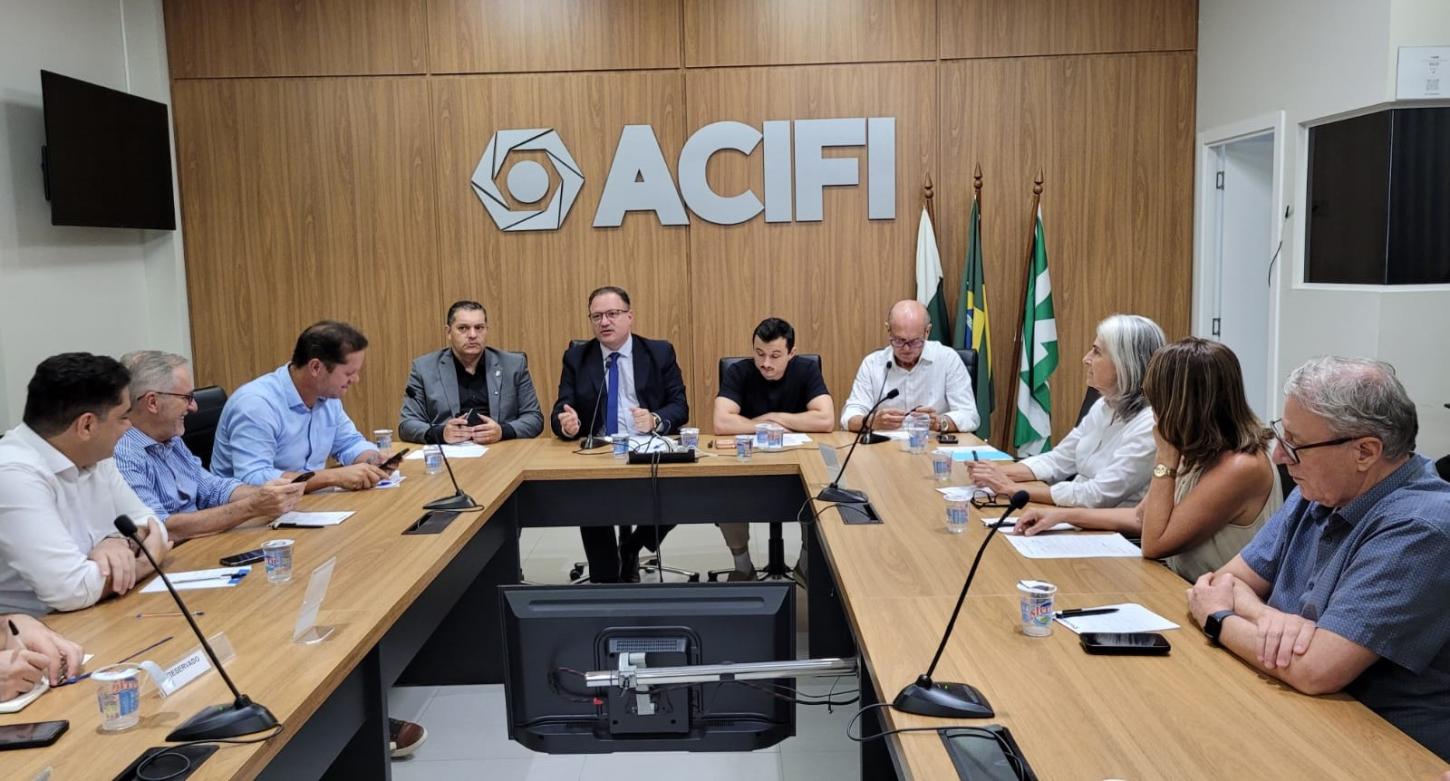 Campanha cobra de partidos candidaturas viáveis e comprometidas com o extremo-oeste