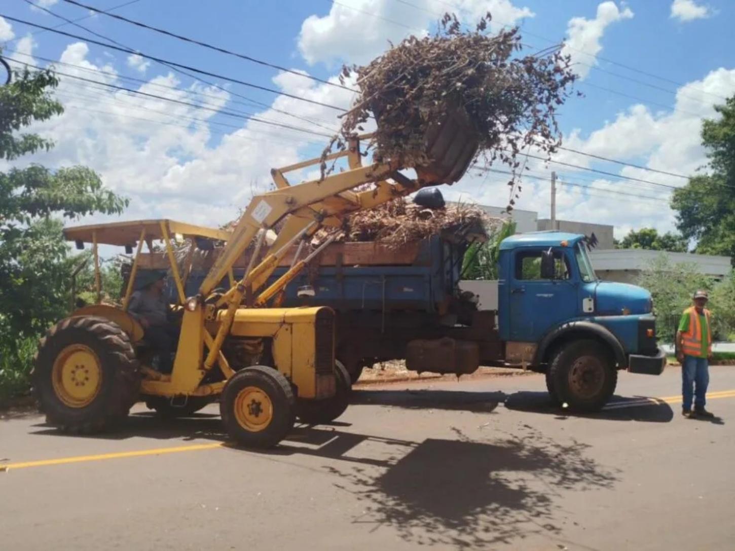 Coleta de galhos e móveis segue calendário em Palotina