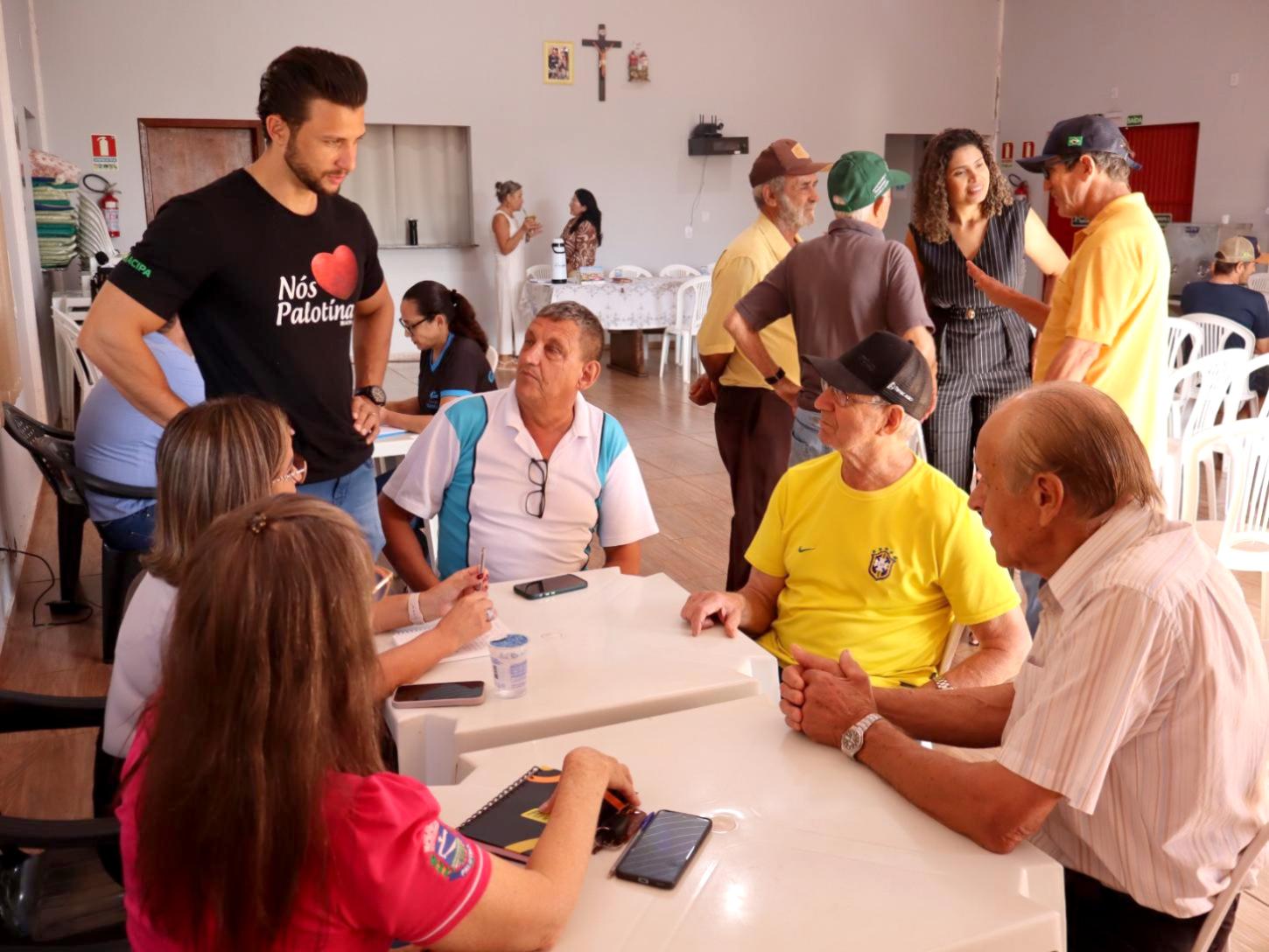 Palotina em Ação chega a Floresta com serviços e atendimento direto à população