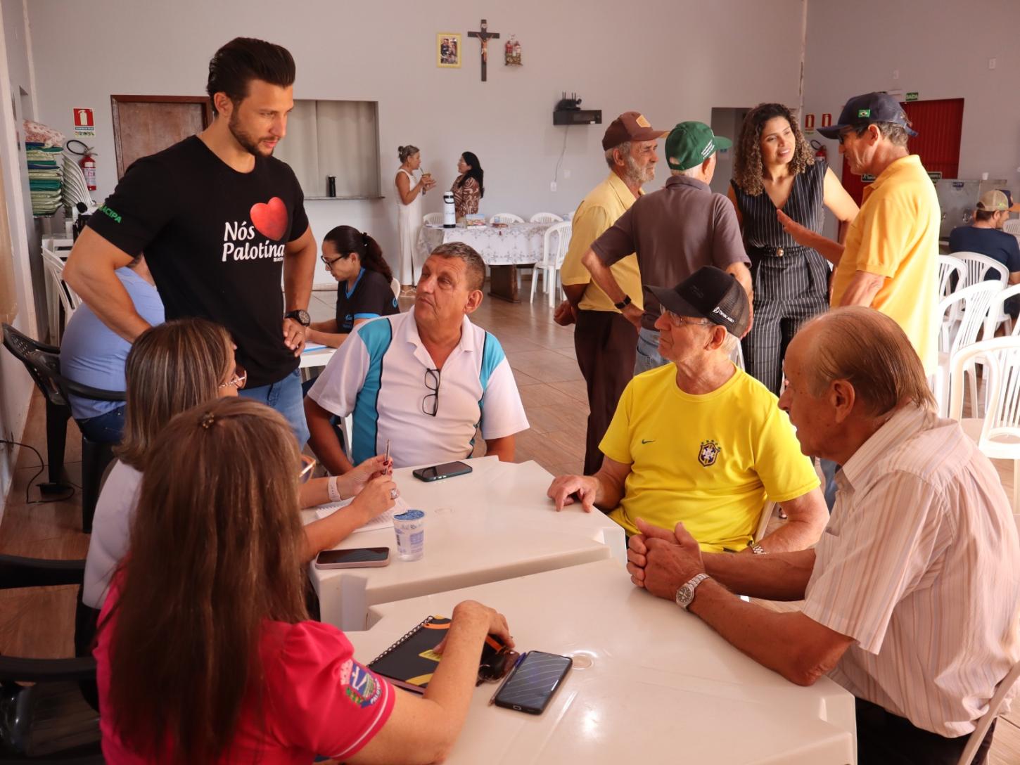 Moradores de São Camilo participam da 1ª edição do programa “Palotina em Ação”, que levou serviços públicos diretamente à comunidade