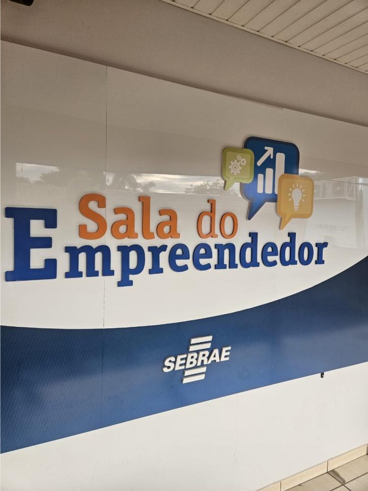 Equipe da Sala do Empreendedor está a disposição para auxiliar os MEIs