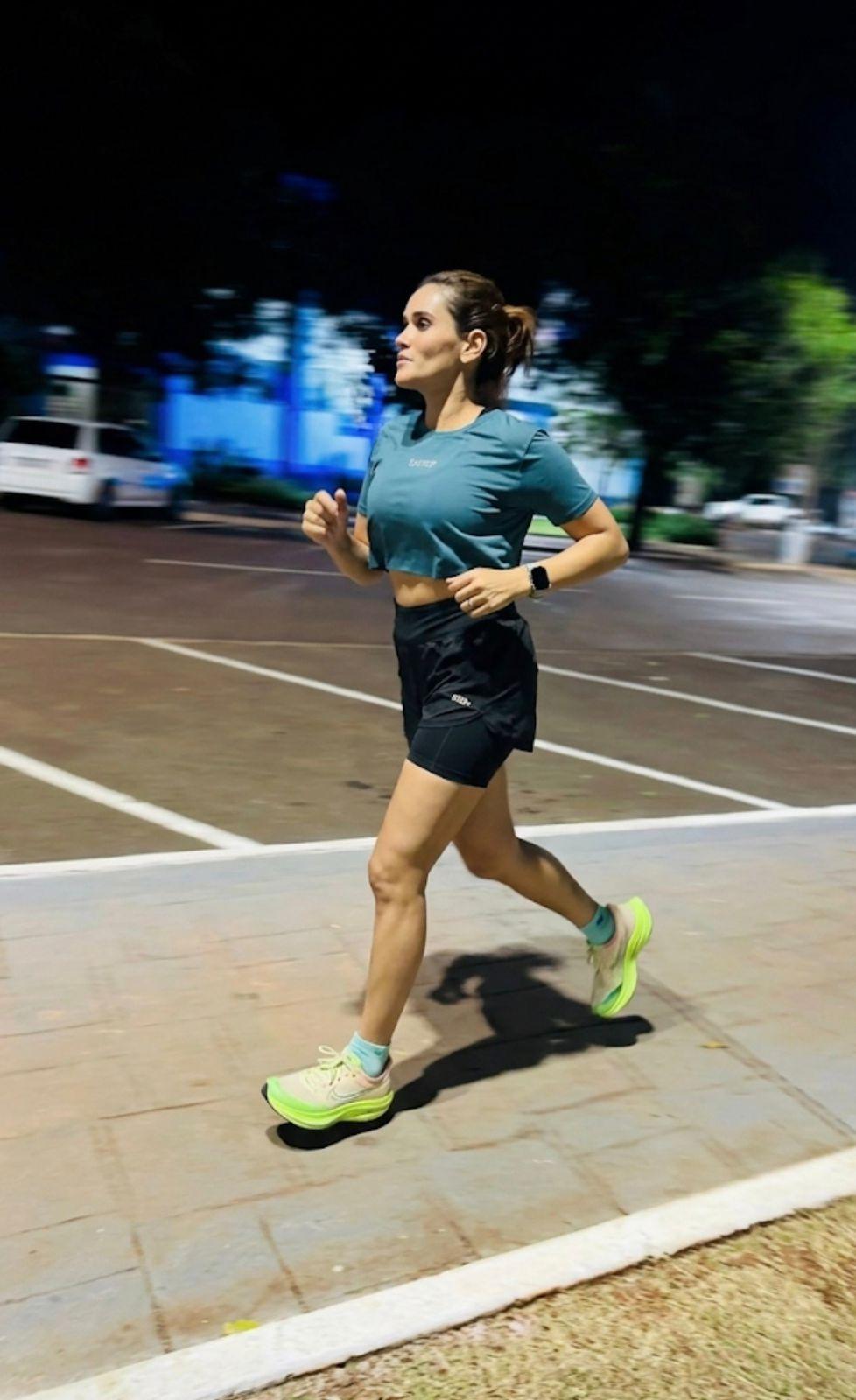 Superação, saúde e propósito: psicóloga Graciela Lopes mostra que nunca é tarde para começar