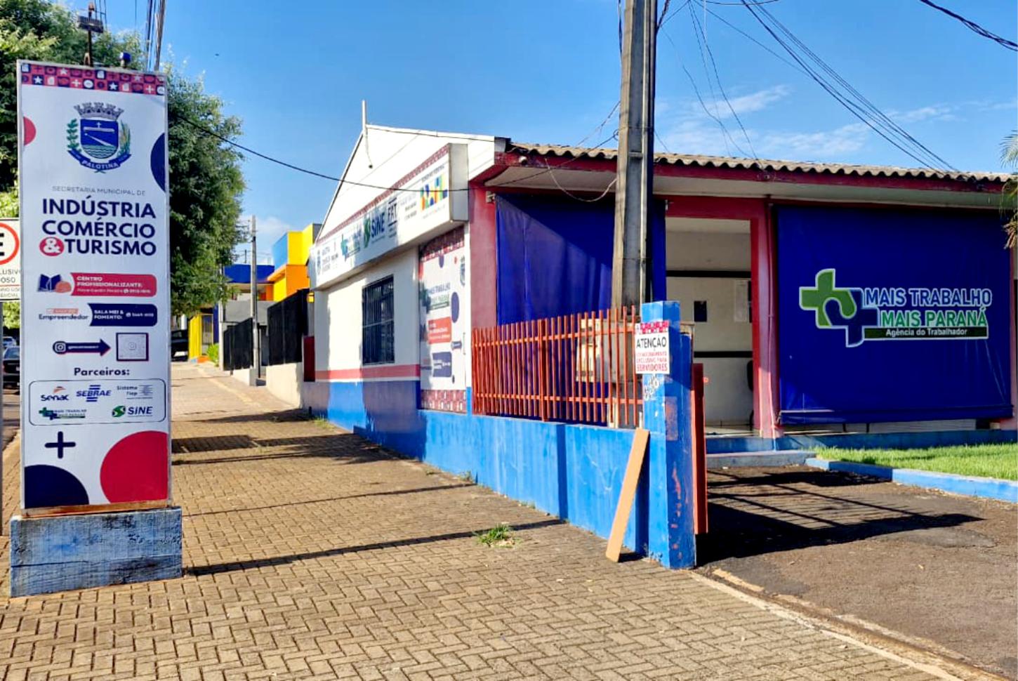 O Sine fica localizado na Rua Dr. Oswaldo Silveira, nº 636, na região central de Palotina