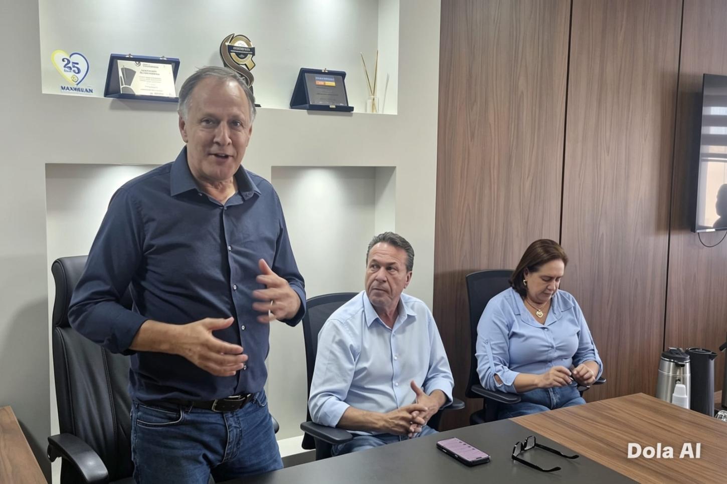 Prefeito de Terra Roxa recebe Márcio Nunes para diálogo político e anúncio de investimentos