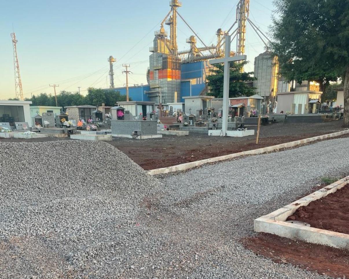 Prefeitura realiza melhorias no cemitério de São Camilo
