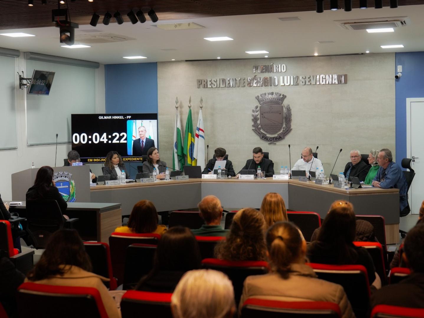 Câmara debate novo hospital e transparência em Palotina