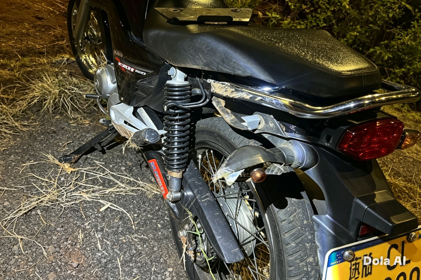 Colisão transversal na PR-317 deixa motociclista gravemente ferido