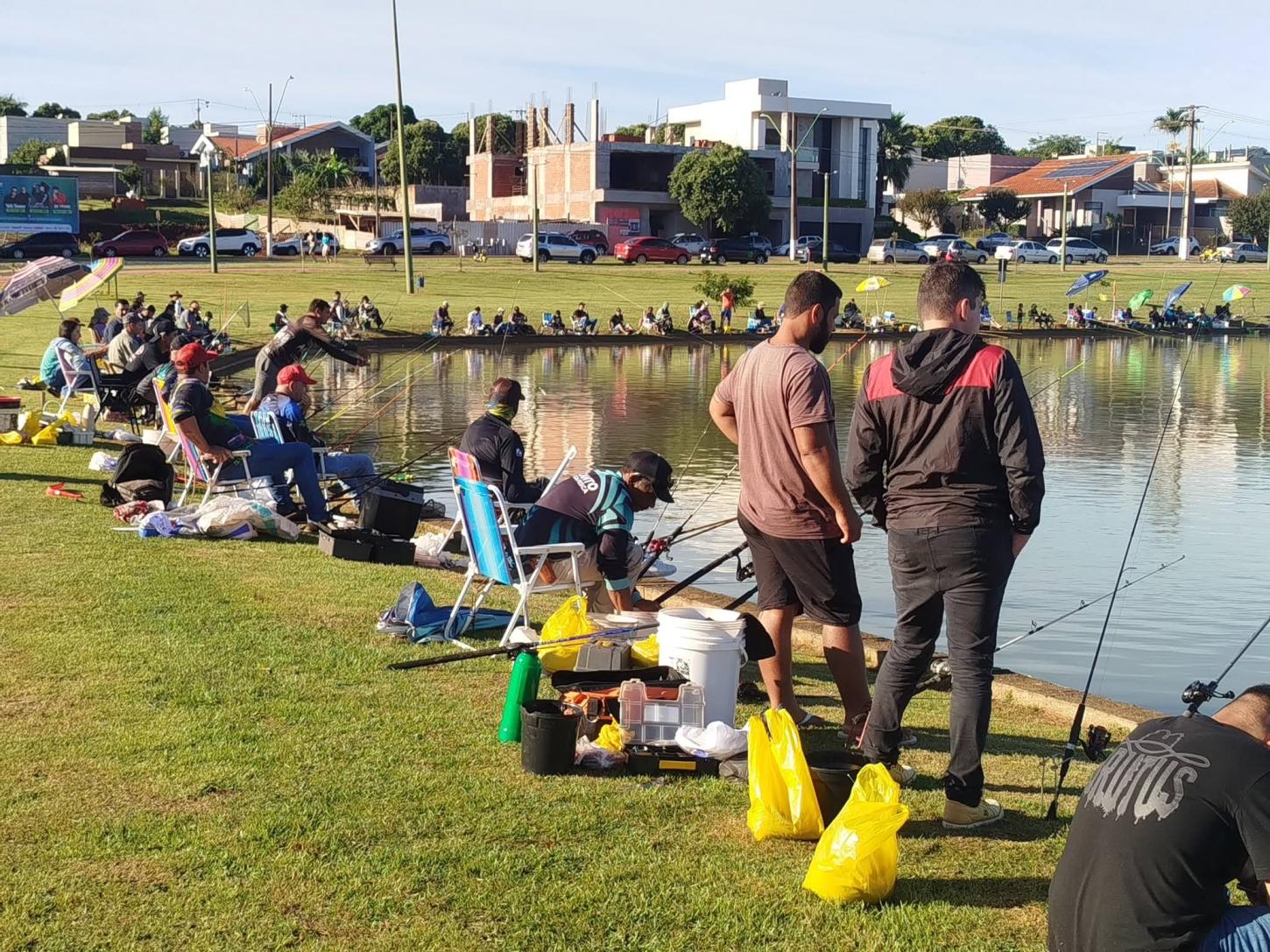 3ª edição da Pesca no Lago mostrou a força da união em Palotina, com alimentos arrecadados para cinco instituições do município.