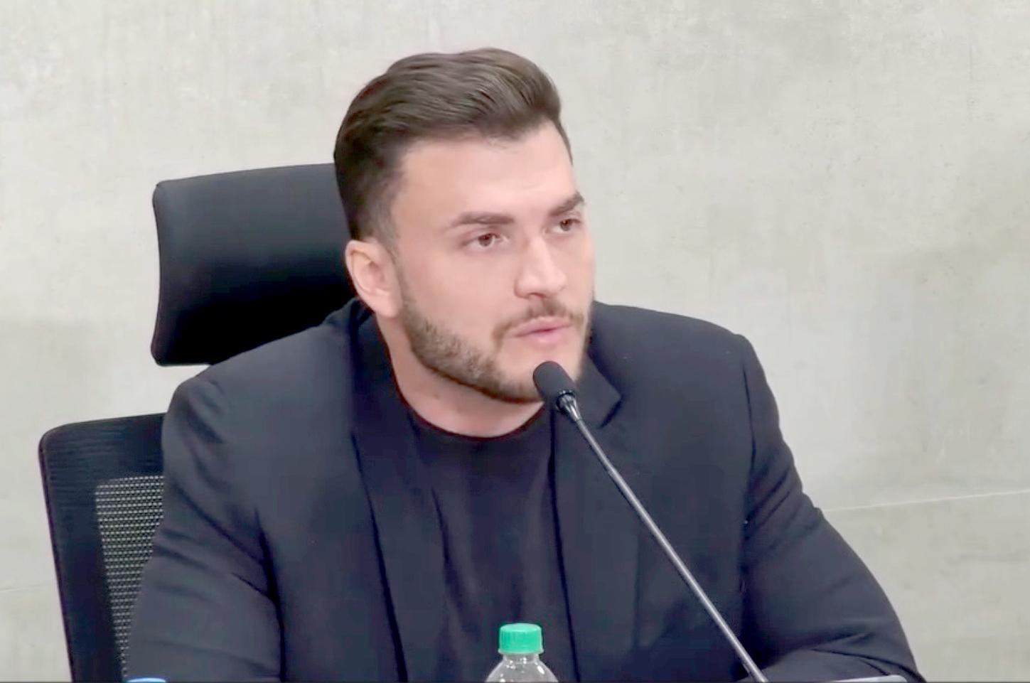 O presidente da Câmara de Palotina, Thiago Mostachio, destacou durante pronunciamento os debates sobre o novo hospital municipal e homenageou o legado do ex-secretário Darcy Gris