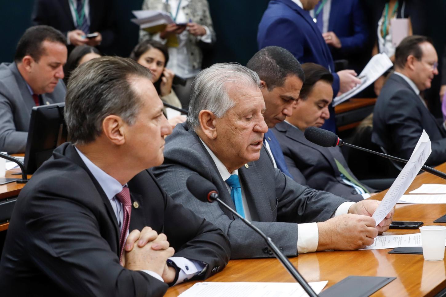 Dilceu Sperafico durante atuação na Câmara dos Deputados, onde teve relatório aprovado que reconhece Toledo como futura Capital Nacional da Proteína Animal