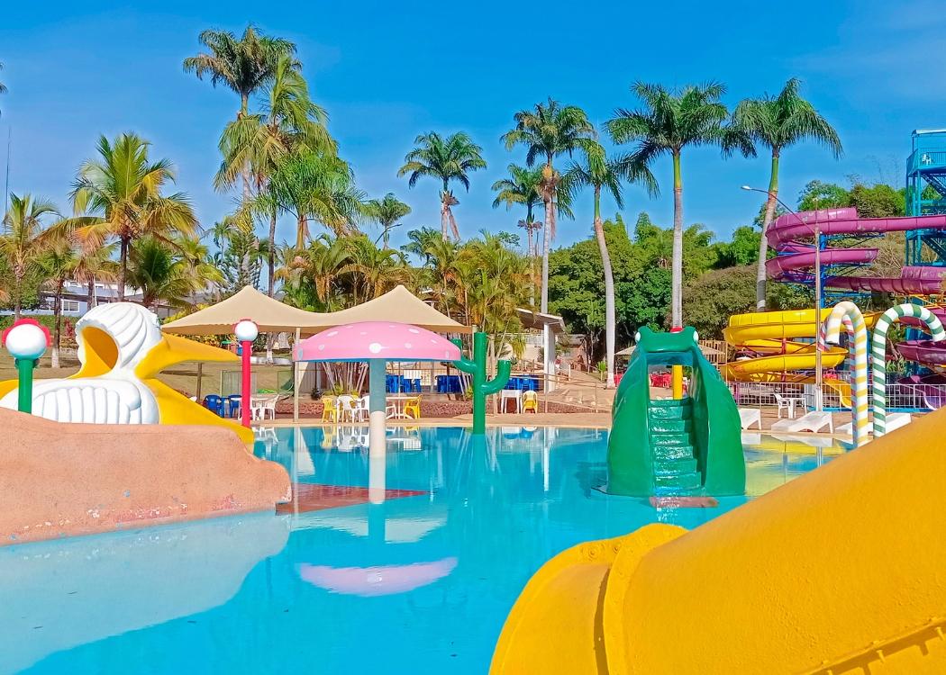Ser sócio do Clube Candeias é poder desfrutar do conforto e segurança que as infraestrutura oferece
